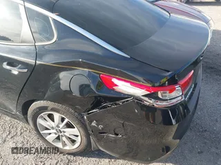 2016 Kia Optima LX with VIN 5XXGT4L31GG022844, listed as a IAAI auction lot 41240100 with 121,586 mi miles and . Bid and sale history available at DreamBid. Image 20.