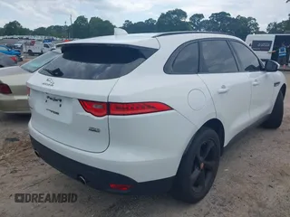 2017 Jaguar F-Pace 35t Prestige with VIN SADCK2BV6HA068843, listed as a IAAI auction lot 42514236 with 149,530 mi miles and . Bid and sale history available at DreamBid. Image 4.