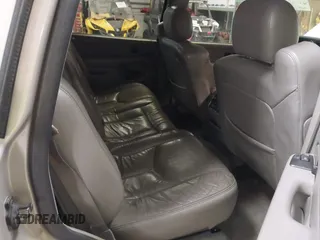 2004 GMC Yukon SLT with VIN 1GKEK13TX4J155865, listed as a IAAI auction lot 41758663 with 281,531 mi miles. Bid and sale history available at carsss.com. Image 8.