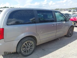 2015 Dodge Grand Caravan American Value with VIN 2C4RDGBG6FR576897, listed as a IAAI auction lot 41780897 with 159,823 mi miles and . Bid and sale history available at DreamBid. Image 13.