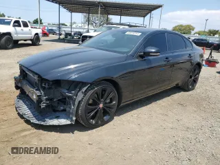 2022 Jaguar XF SE with VIN SAJBG4FX9NCY91087, listed as a Copart auction lot 64618254 with 28,742 mi miles and Salvage Title. Bid and sale history available at carsss.com. Image 1.