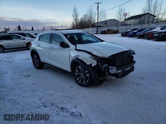 2017 Infiniti QX30 Luxury z VIN SJKCH5CR4HA038346, wystawiony jako Copart lot #44990635 z przebiegiem 65 391 mil mil oraz Szkoda całkowita • Salvage title. Historia ofert i sprzedaży dostępna na DreamBid. Obrazek 11.