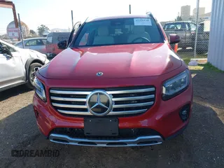 2025 Mercedes-Benz GLB 250 z VIN W1N4M4HB9SW392147, wystawiony jako IAAI lot #41326128 z przebiegiem 2053 mil mil oraz . Historia ofert i sprzedaży dostępna na DreamBid. Obrazek 12.