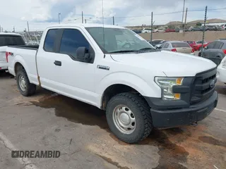 2017 Ford F-150 XL z VIN 1FTFX1EF7HKC67595, wystawiony jako IAAI lot #42444065 z przebiegiem 191 136 mil mil oraz . Historia ofert i sprzedaży dostępna na DreamBid. Obrazek 1.