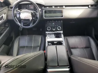 2018 Land Rover Range Rover Velar S z VIN SALYB2RN8JA769552, wystawiony jako Copart lot #48951545 z przebiegiem 68 740 mil mil oraz Szkoda całkowita • Salvage title. Historia ofert i sprzedaży dostępna na DreamBid. Obrazek 8.