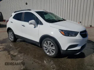 2017 Buick Encore Preferred z VIN KL4CJASB5HB171304, wystawiony jako Copart lot #47960335 z przebiegiem 67 669 mil mil oraz Szkoda całkowita • Salvage title. Historia ofert i sprzedaży dostępna na DreamBid. Obrazek 4.
