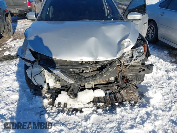 2018 Nissan Sentra SV z VIN 3N1AB7AP6JL655421, wystawiony jako IAAI lot #41407576 z przebiegiem 98 854 mil mil oraz . Historia ofert i sprzedaży dostępna na DreamBid. Obrazek 6.