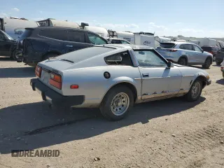 1981 Datsun 280ZX z VIN JN1HZ04S2BX413331, wystawiony jako Copart lot #50431235 z przebiegiem 98 237 mil mil oraz Tytuł czysty. Historia ofert i sprzedaży dostępna na DreamBid. Obrazek 3.