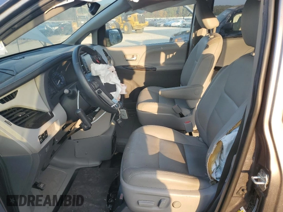 2020 Toyota Sienna XLE Auto Access Seat with VIN 5TDYZ3DC9LS030890, listed as a Copart auction lot 77700594 with 51,885 mi miles and Salvage Title. Bid and sale history available at carsss.com. Image 7.