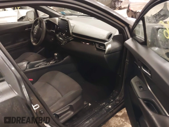 2019 Toyota C-HR XLE with VIN NMTKHMBX5KR071941, listed as a IAAI auction lot 41991046 with 96,567 mi miles and . Bid and sale history available at DreamBid. Image 5.