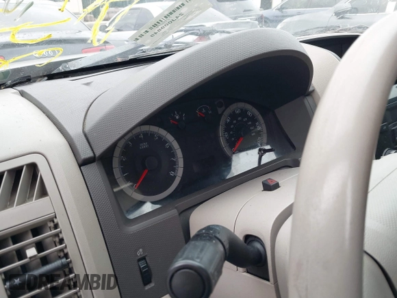 2008 Ford Escape XLS with VIN 1FMCU92Z18KE18919, listed as a IAAI auction lot 40941548 with Not provided miles and . Bid and sale history available at DreamBid. Image 7.