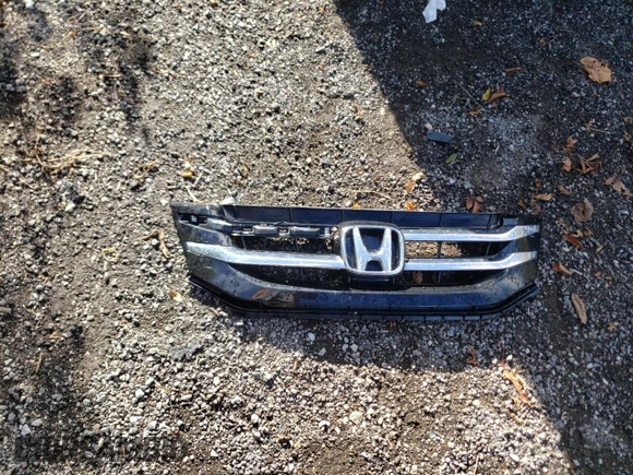 2014 Honda Odyssey Touring z VIN 5FNRL5H98EB512144, wystawiony jako Copart lot #69987533 z przebiegiem 184 231 mil mil oraz Szkoda całkowita • Salvage title. Historia ofert i sprzedaży dostępna na DreamBid. Obrazek 13.
