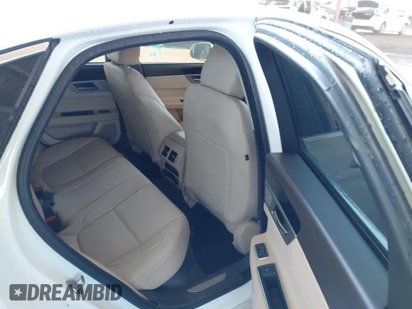 2017 Jaguar XF 35t Premium with VIN SAJBD4BV9HCY44515, listed as a IAAI auction lot 41852836 with 1 mi miles. Bid and sale history available at carsss.com. Image 8.