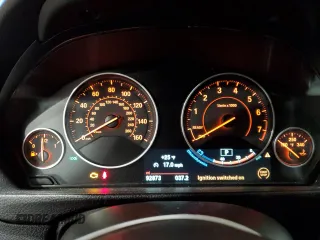 2016 BMW 3 Series 328i xDrive z VIN WBA8E3G5XGNU03162, wystawiony jako Copart lot #41762085 z przebiegiem 92 873 mil mil oraz Szkoda całkowita • Salvage title. Historia ofert i sprzedaży dostępna na DreamBid. Obrazek 9.