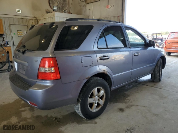 2009 Kia Sorento LX with VIN KNDJD735995889602, listed as a Copart auction lot 73916114 with 133,848 mi miles and Salvage Title. Bid and sale history available at carsss.com. Image 3.