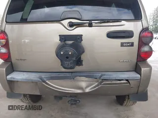 2006 Jeep Liberty Limited с VIN 1J4GL58576W113642, выставлен на аукционе IAAI как лот 42290963 с пробегом 273 565 миль миль и . История ставок и продаж доступна на DreamBid. Изображение 6.