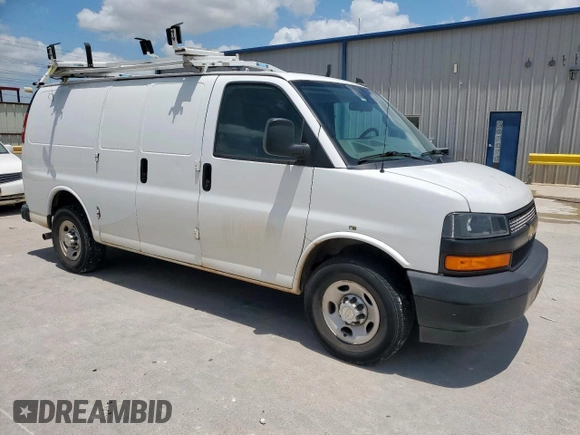 2020 Chevrolet Express Cargo with VIN 1GCWGAFP3L1256261, listed as a Copart auction lot 63351035 with 166,315 mi miles and Clean title. Bid and sale history available at DreamBid. Image 4.