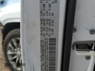 2019 Jeep Cherokee Latitude Plus z VIN 1C4PJMLX0KD372848, wystawiony jako Copart lot #53828285 z przebiegiem 30 007 mil mil oraz Szkoda całkowita • Salvage title. Historia ofert i sprzedaży dostępna na DreamBid. Obrazek 13.