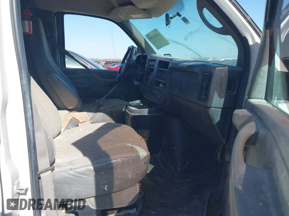 2012 Chevrolet Express Cargo Van with VIN 1GCWGFCA7C1106165, listed as a IAAI auction lot 41843495 with 315,215 mi miles. Bid and sale history available at carsss.com. Image 5.