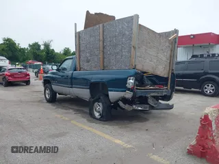 1999 Dodge 1500 z VIN 1B7HF16Z6XS286934, wystawiony jako IAAI lot #42331463 z przebiegiem 115 595 mil mil oraz . Historia ofert i sprzedaży dostępna na DreamBid. Obrazek 3.