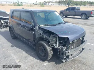 2011 Scion xB with VIN JTLZE4FE3B1138913, listed as a IAAI auction lot 41481762 with 293,296 mi miles. Bid and sale history available at carsss.com. Image 1.