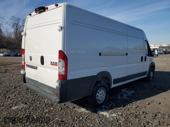 2018 Ram ProMaster Cargo with VIN 3C6URVJG3JE124487, listed as a Copart auction lot 88313815 with 63,393 mi miles and Clean Title. Bid and sale history available at carsss.com. Image 3.