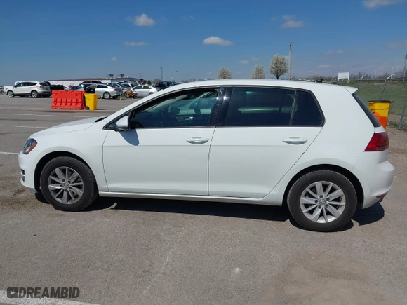 2015 Volkswagen Golf TSI SEL with VIN 3VW217AU9FM010318, listed as a IAAI auction lot 41895333 with 1 mi miles. Bid and sale history available at carsss.com. Image 14.