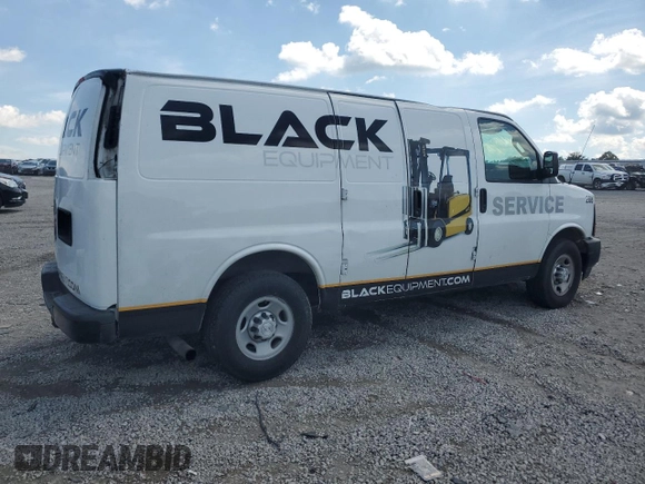 2017 Chevrolet Express Cargo with VIN 1GCWGAFF9H1342804, listed as a Copart auction lot 65821995 with 199,140 mi miles and Salvage title. Bid and sale history available at DreamBid. Image 5.