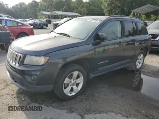 2016 Jeep Compass Sport with VIN 1C4NJCBA9GD553842, listed as a Copart auction lot 58010695 with 141,751 mi miles and Clean title. Bid and sale history available at DreamBid. Image 1.