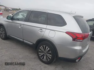 2020 Mitsubishi Outlander SE with VIN JA4AD3A38LZ025290, listed as a IAAI auction lot 41645284 with 81,044 mi miles and . Bid and sale history available at DreamBid. Image 3.