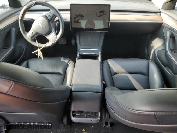 2022 Tesla Model 3 z VIN 5YJ3E1EA1NF371389, wystawiony jako Copart lot #59639665 z przebiegiem 84 719 mil mil oraz Czysty tytuł • Clean title. Historia ofert i sprzedaży dostępna na DreamBid. Obrazek 8.