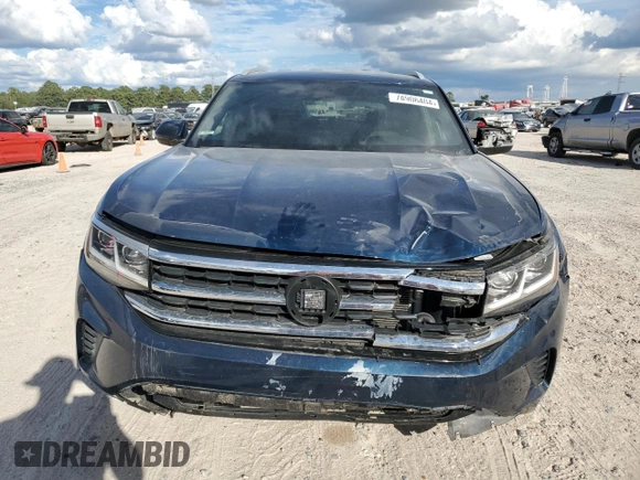 2021 Volkswagen Atlas SE with VIN 1V2HE2CAXMC204778, listed as a Copart auction lot 74906404 with 53,597 mi miles and Salvage title. Bid and sale history available at DreamBid. Image 5.