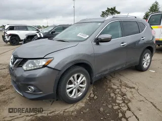 2015 Nissan Rogue SV z VIN 5N1AT2MVXFC818528, wystawiony jako Copart lot #58490935 z przebiegiem 100 535 mil mil oraz Czysty tytuł • Clean title. Historia ofert i sprzedaży dostępna na DreamBid. Obrazek 1.