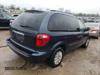 2007 Chrysler Town & Country SWB with VIN 1A4GJ45R57B263524, listed as a Copart auction lot 46038364 with 157,325 mi miles and Salvage Title. Bid and sale history available at carsss.com. Image 3.