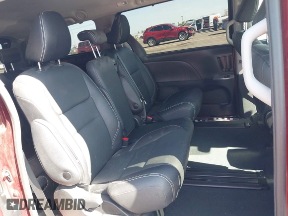 2020 Toyota Sienna SE with VIN 5TDXZ3DC8LS053685, listed as a IAAI auction lot 42304380 with 40,812 mi miles and . Bid and sale history available at DreamBid. Image 8.