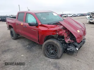 2023 Chevrolet Colorado 2WD Work Truck z VIN 1GCGSBEC1P1141557, wystawiony jako IAAI lot #41505314 z przebiegiem Nie podano mil oraz . Historia ofert i sprzedaży dostępna na DreamBid. Obrazek 1.