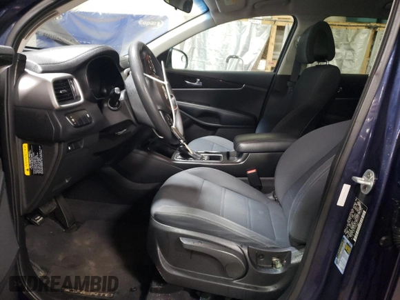 2016 Kia Sorento LX z VIN 5XYPGDA52GG177309, wystawiony jako Copart lot #47786225 z przebiegiem 85 872 mil mil oraz Szkoda całkowita • Salvage title. Historia ofert i sprzedaży dostępna na DreamBid. Obrazek 7.
