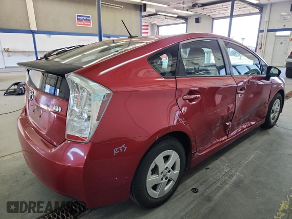 2010 Toyota Prius II z VIN JTDKN3DUXA0165578, wystawiony jako Copart lot #59407125 z przebiegiem 63 688 mil mil oraz Szkoda całkowita • Salvage title. Historia ofert i sprzedaży dostępna na DreamBid. Obrazek 3.