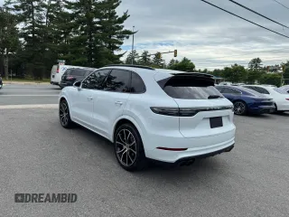 2019 Porsche Cayenne Turbo with VIN WP1AF2AY9KDA80539, listed as a Copart auction lot 63202115 with 120,649 mi miles and Clean title. Bid and sale history available at DreamBid. Image 4.