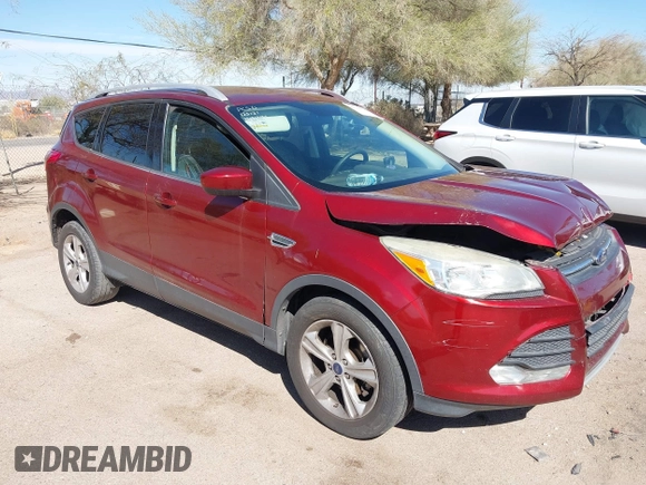 2014 Ford Escape SE with VIN 1FMCU0GX1EUB33821, listed as a IAAI auction lot 41702719 with 1 mi miles. Bid and sale history available at carsss.com. Image 1.