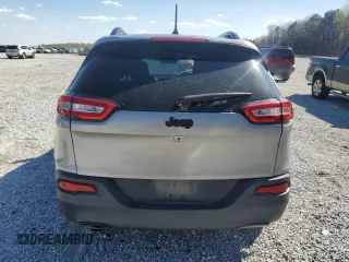 2016 Jeep Cherokee Altitude with VIN 1C4PJLAB8GW324673, listed as a Copart auction lot 50085625 with 117,588 mi miles and Salvage title. Bid and sale history available at DreamBid. Image 6.