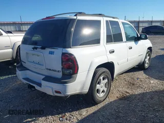 2002 Chevrolet TrailBlazer LTZ with VIN 1GNDT13S122484724, listed as a IAAI auction lot 41855912 with 216,783 mi miles and . Bid and sale history available at DreamBid. Image 4.