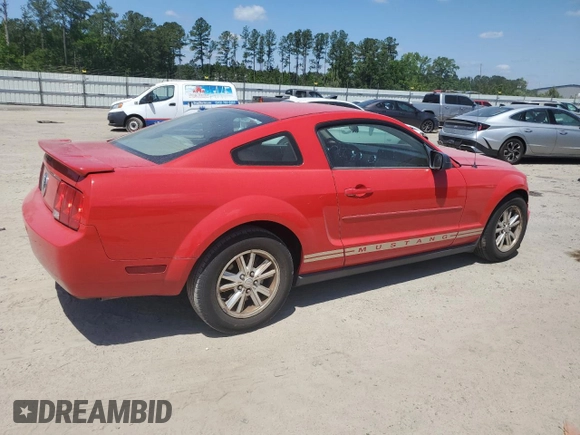 2008 Ford Mustang Deluxe with VIN 1ZVHT80N385196564, listed as a Copart auction lot 54956125 with 87,249 mi miles and Clean Title. Bid and sale history available at carsss.com. Image 3.