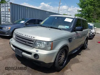 2006 Land Rover Range Rover Sport HSE z VIN SALSF25436A970841, wystawiony jako IAAI lot #42152175 z przebiegiem 254 024 mil mil oraz . Historia ofert i sprzedaży dostępna na DreamBid. Obrazek 6.