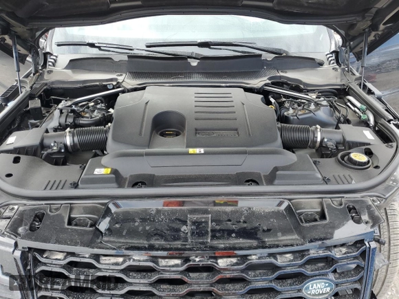 2020 Land Rover Range Rover Sport HST with VIN SALWS2RU0LA746848, listed as a Copart auction lot 49410175 with 33,255 mi miles and Salvage Title. Bid and sale history available at carsss.com. Image 13.