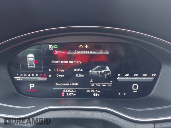 2022 Audi Q5 S line Premium Plus z VIN WA1EAAFY2N2058624, wystawiony jako IAAI lot #42408896 z przebiegiem 83 252 mil mil oraz . Historia ofert i sprzedaży dostępna na DreamBid. Obrazek 7.