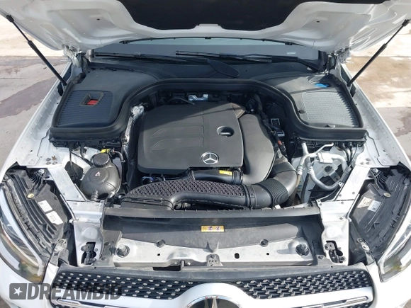 2022 Mercedes-Benz GLC with VIN W1N0G8EB6NG078133, listed as a IAAI auction lot 41448660 with 31,695 mi miles. Bid and sale history available at carsss.com. Image 10.