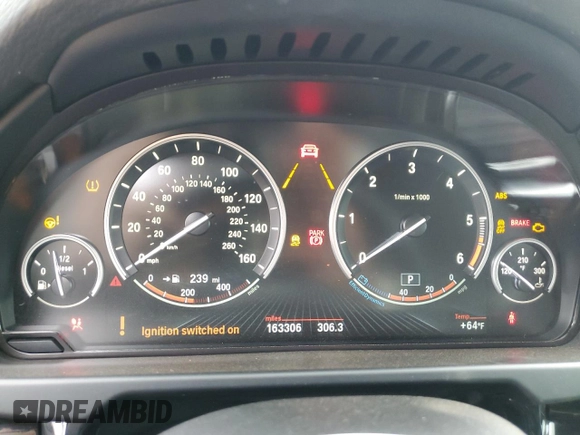 2015 BMW X5 xDrive35d with VIN 5UXKS4C5XF0J97994, listed as a Copart auction lot 49623285 with 163,306 mi miles and Clean Title. Bid and sale history available at carsss.com. Image 9.