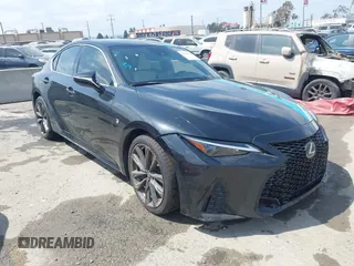 2021 Lexus IS 350 F Sport z VIN JTHGZ1B26M5040910, wystawiony jako IAAI lot #42386842 z przebiegiem 26 627 mil mil oraz . Historia ofert i sprzedaży dostępna na DreamBid. Obrazek 1.