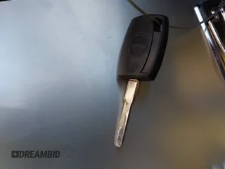 2014 Ford Escape S с VIN 1FMCU0F71EUE28581, выставлен на аукционе IAAI как лот 42335102 с пробегом 228 311 миль миль и . История ставок и продаж доступна на DreamBid. Изображение 11.
